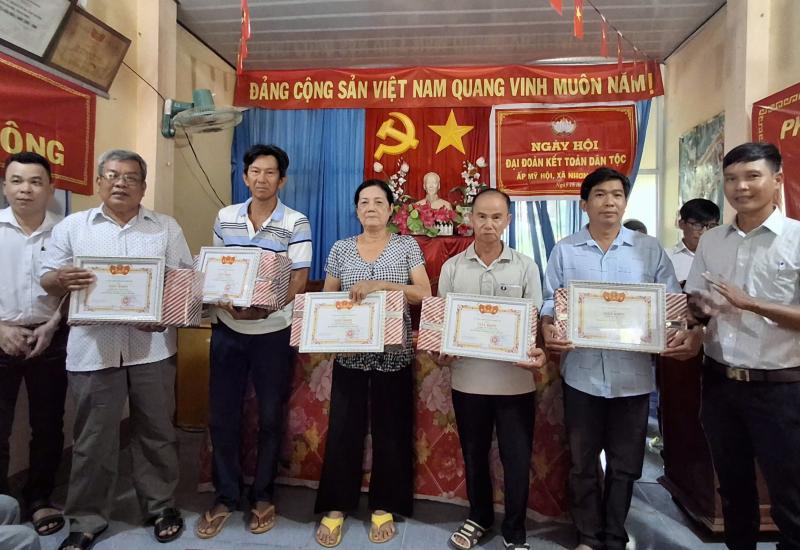 Ngày hội Đại đoàn kết toàn dân tộc ấp Mỹ Hội và Nhơn Ngãi