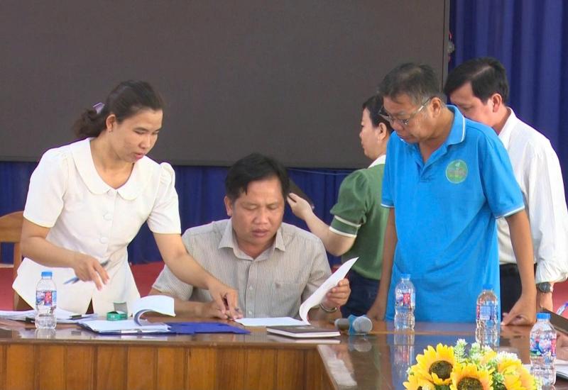 Nhơn Mỹ bàn giao phiếu bầu đại biểu Quốc hội và đại biểu HĐND các cấp