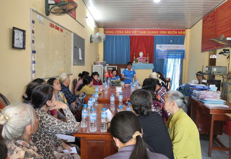 Chi hội phụ nữ ấp Mỹ Thuận triển khai phong trào thi đua gắn với các tiêu chí xây dựng nông thôn mới